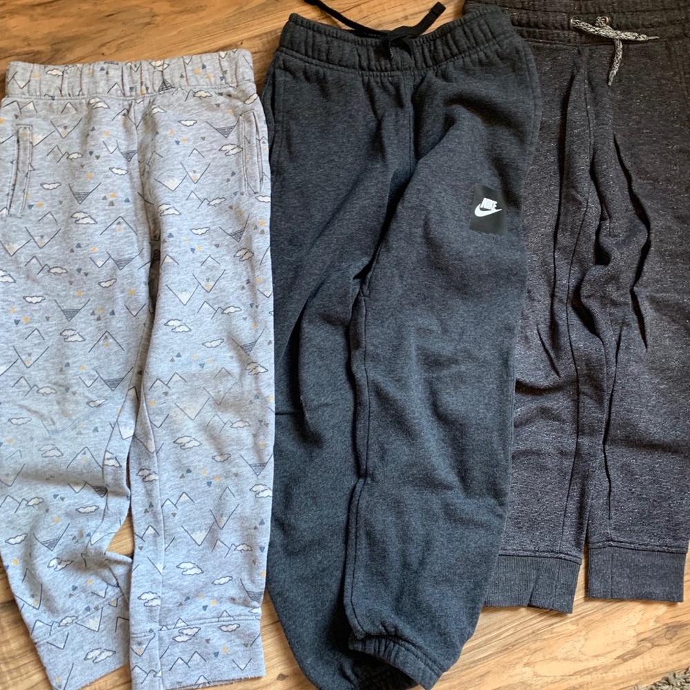 Boy’s sweatpants